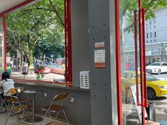 -喧闹·东方大气茶(鹅岭二厂店)