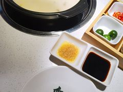 -粤小煲鲜汤猪肚鸡(丹尼斯二天地店)