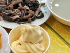 豌豆黄味儿冰淇淋-护国寺小吃(地安门店)