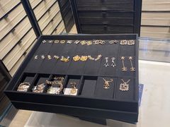-CHANEL(恒隆广场店)