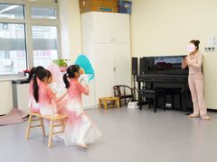 -美育少儿中国舞·钢琴·声乐艺术中心(枫蓝购物中心店)