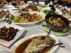 -量贩海鲜餐厅