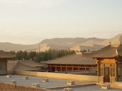 -敦煌山庄摘星阁