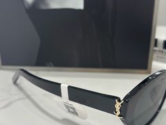 -YI OPTICAL 奕镜·蔡司战略合作店(长宁来福士店)