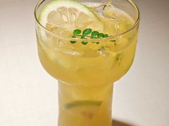 -春树下·树屋花房西餐厅(罍街AS1980店)