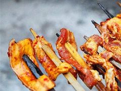 -喷火龙西昌火盆烧烤(泸州总店)