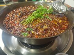-鸿顺老铁锅美蛙鱼府(解放碑店)