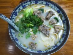 -鸿福面馆(乍浦路店)