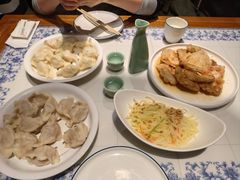 -东方饺子王(工农大路店)