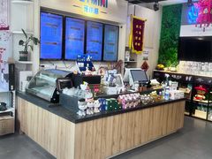 -宠小格时尚宠物生活馆(唐镇店)