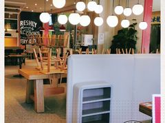 大堂-肯德基(新塘乐购店)
