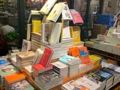 -西西弗书店&矢量咖啡(壹方购物中心店)