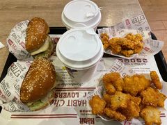 -The Habit Burger Grill 哈比特汉堡(爱琴海店)