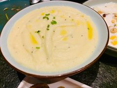 黑松露土豆泥-丝路金桃·新疆菜(徐汇店)