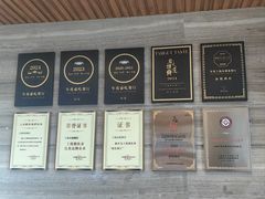 -品悦酒店(三林古镇店)