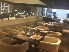 -中航泊悦酒店·云庭咖啡厅(虹桥机场T2店)