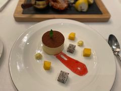 -龙虾酒吧扒房(宁波香格里拉店)