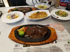 -海维克牛排馆HIGHWIC(右岸环宇坊店)
