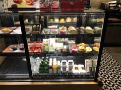 零售区-星巴克(泰安万达店)