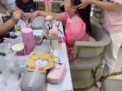 -瞧·享轻奢美甲美睫