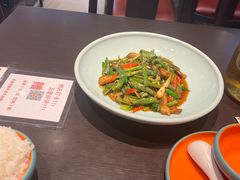 -川流不息·地道川菜·小龙虾(松东路店)