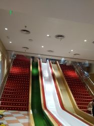 -奈尔宝·儿童乐园·亲子餐厅(前滩店)