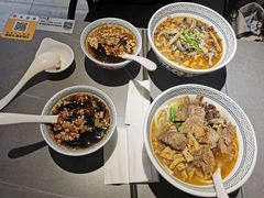 -粉吖吖·邵阳米粉(体育西路店)