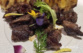 Australian Wagyu Beef Rib Strips with Pineapple