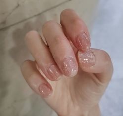-J·花崎美睫美甲