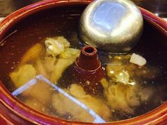 -蔼若春.传承三十年云南菜(金碧公园店)