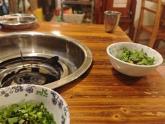 -仔耳朵冷锅鱼蛙芋儿鸡(莲花东路店)