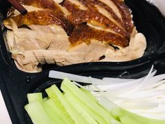 -六和聚传统烤鸭.天津菜(和平店)