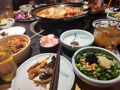 -小饕荟雅安贡椒鱼鲜馆(广福桥店)