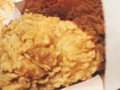 -肯德基(洛川店)