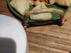 -润青四季音乐主题餐厅·椰子鸡(罗湖店)