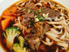 金牌私房红烧牛肉面-康师傅私房牛肉面(马泉营奥莱店)