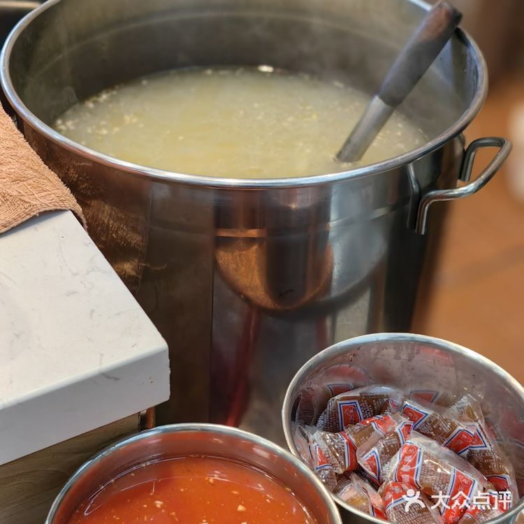藏不住了❗️这就是深圳最好吃的猪脚饭❗️