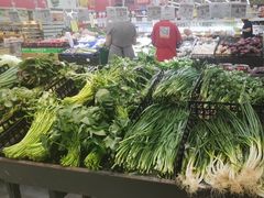 -卜蜂莲花(松江文诚路店)