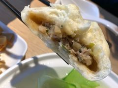 老店生肉包-老班长手工灌汤包老店(东山店)