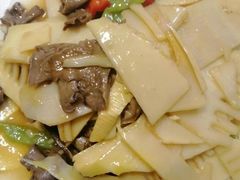 -天天向上素食餐厅(五台山店)