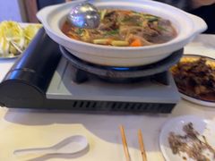 -霄汉牛三鲜湖北砂锅菜(万松园2店)