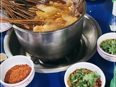 -牛华周记麻辣烫起源店