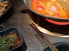 -湊湊火锅·茶憩(打浦桥日月光店)