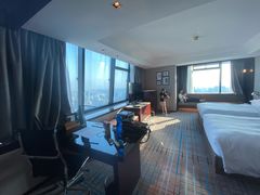 -上海龙之梦万丽酒店