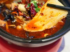 砂锅毛血旺-渝是乎酸菜鱼·川渝小炒(新世界百货望京店)