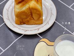 -沁屋面包店(人民东路店)