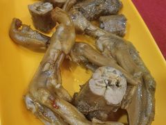 卤鸭脖-呷呷好龙虾·湖南常德钵子菜·湘菜(公明天虹总店)