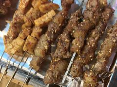 -烤满分·东北烧烤(首经贸店)