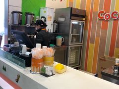 -CoCo都可(观海卫大润发店)