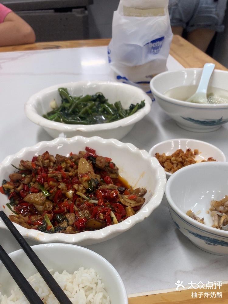 湘菜 #湘菜必吃榜 #长沙湘菜唐姐紫砂煲拌饭(涉外店)0629/人岳麓区